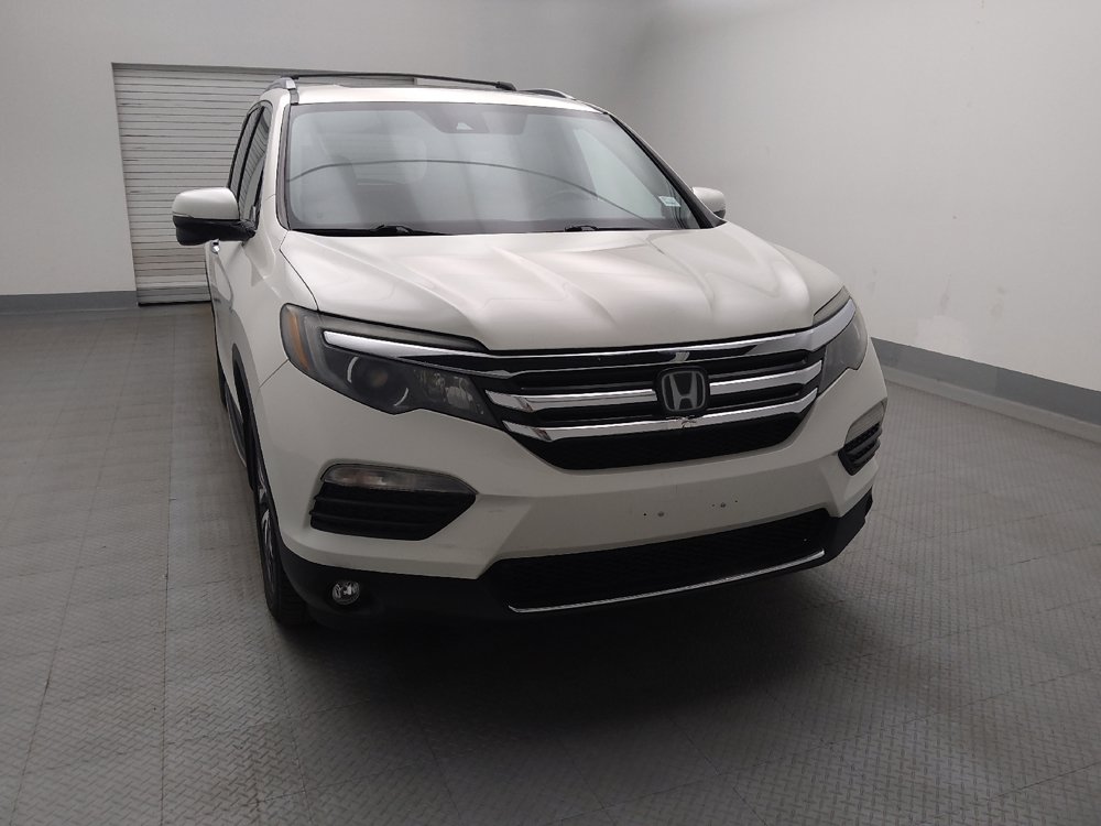 Used 2018 Honda Pilot Touring image 14