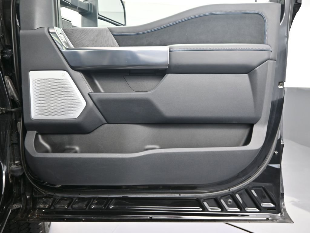 Used 2025 Ford F250 Platinum image 49