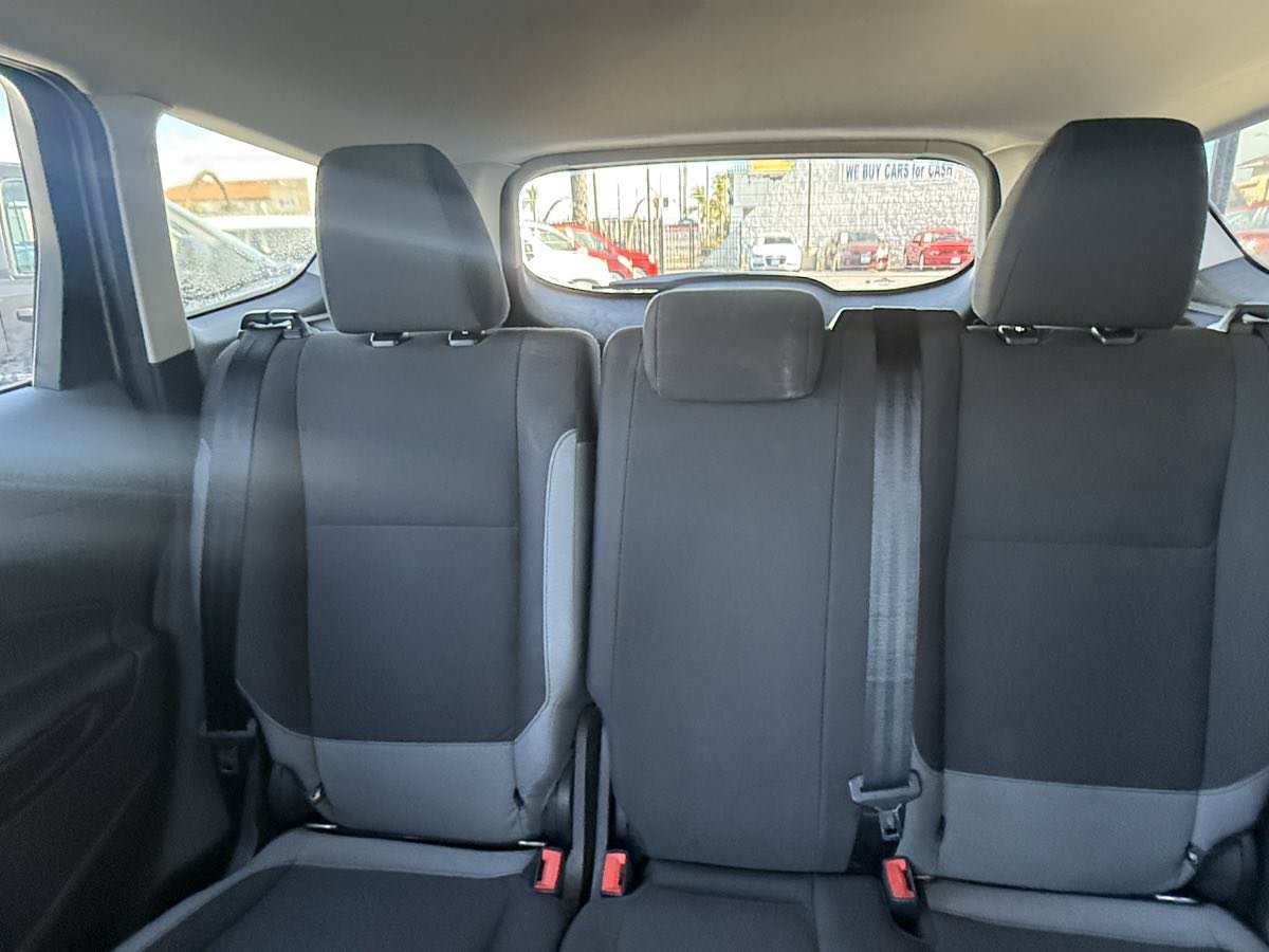 Used 2013 Ford Escape S FWD image 32