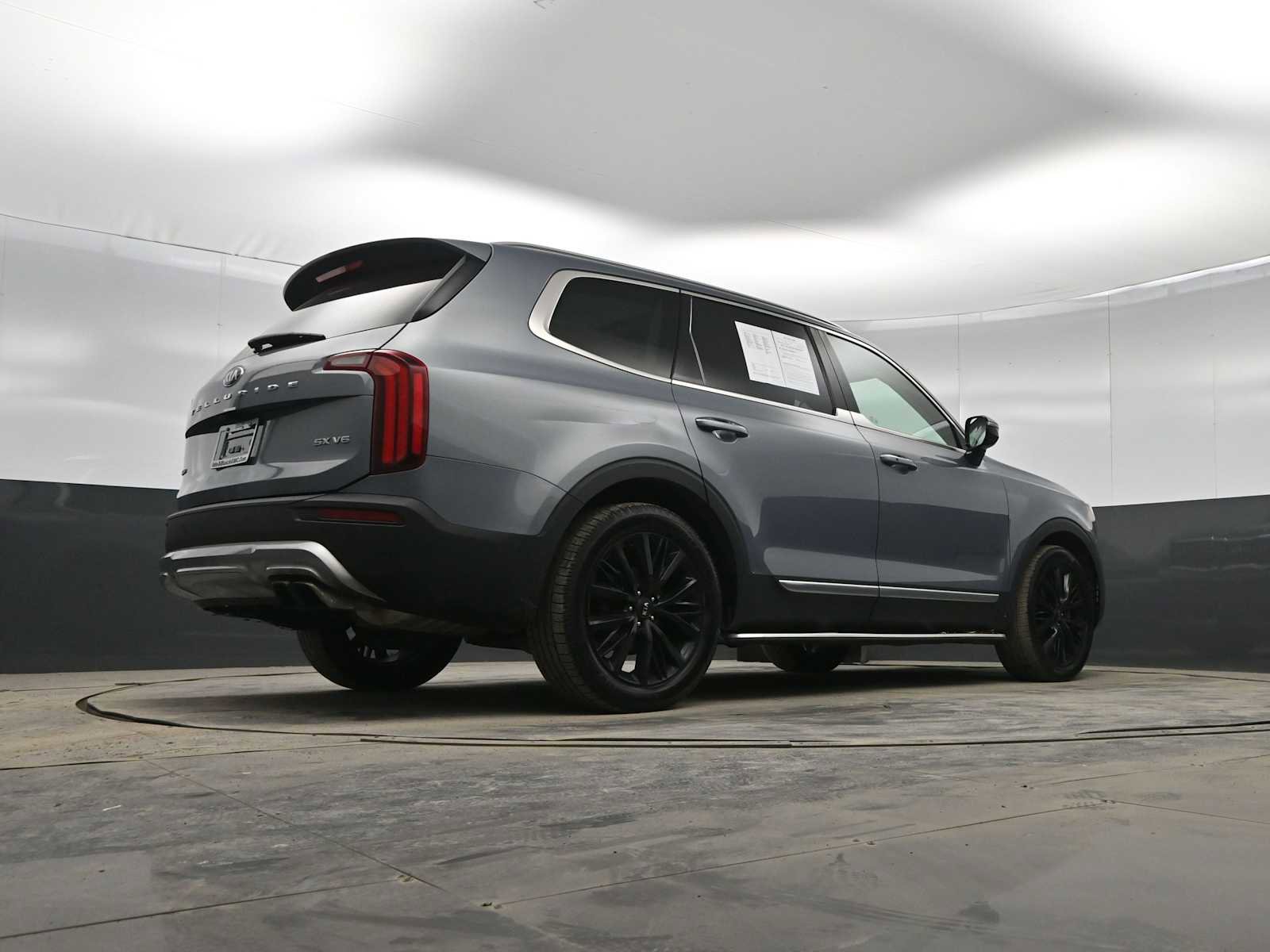 Used 2020 Kia Telluride SX w/ SX Prestige Package image 36