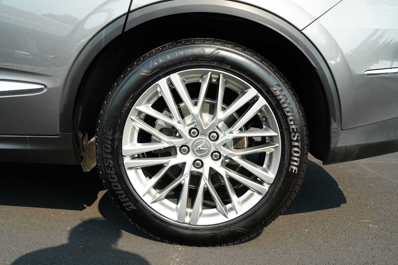 Certified 2023 Acura MDX w/ Advance Package AWD/4WD image 11