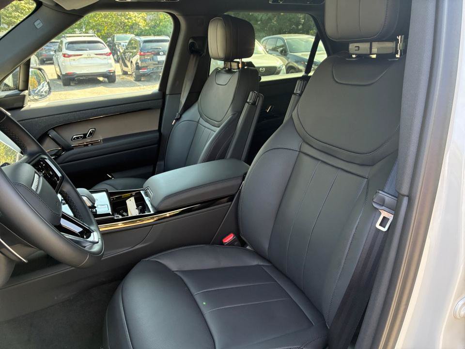 New 2027 Land Rover Range Rover Sport SE AWD/4WD image 30