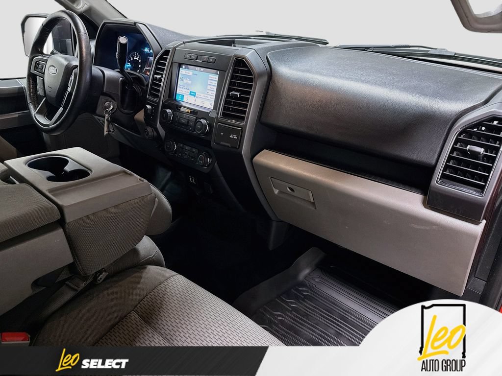 Used 2019 Ford F150 XLT w/ Equipment Group 302A Luxury AWD/4WD image 32
