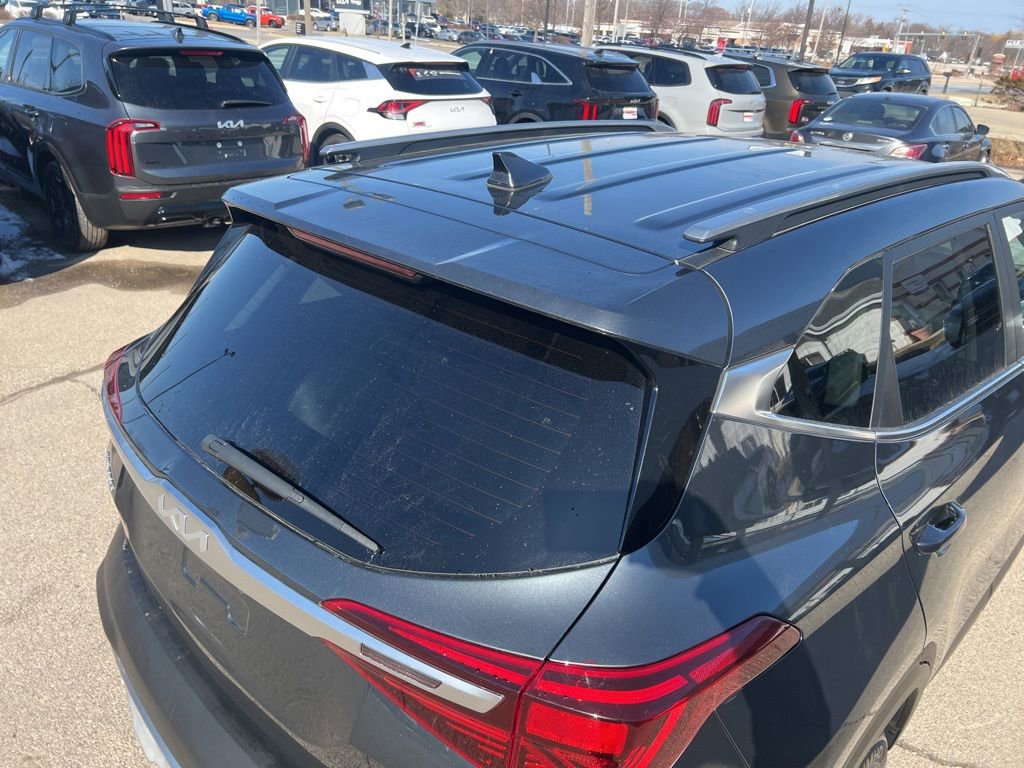 Certified 2023 Kia Seltos S image 38