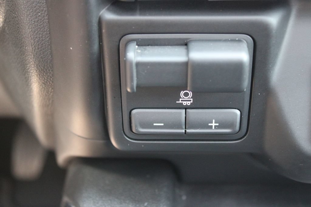 Used 2022 Chevrolet Silverado 1500 High Country w/ Safety Package II AWD/4WD image 50