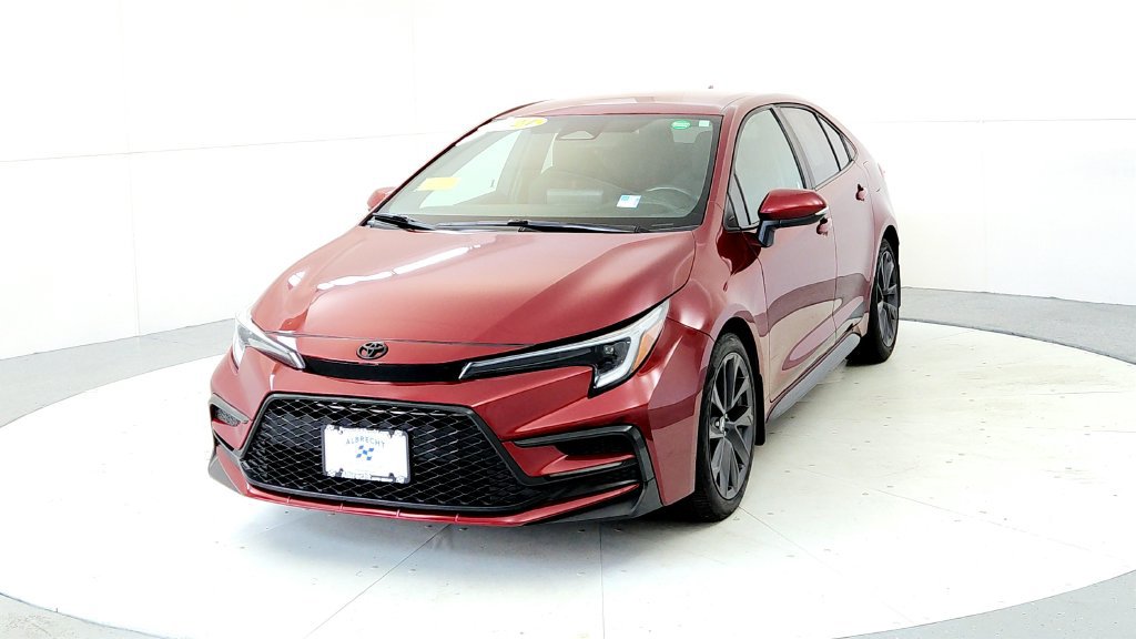 Certified 2024 Toyota Corolla SE FWD image 2