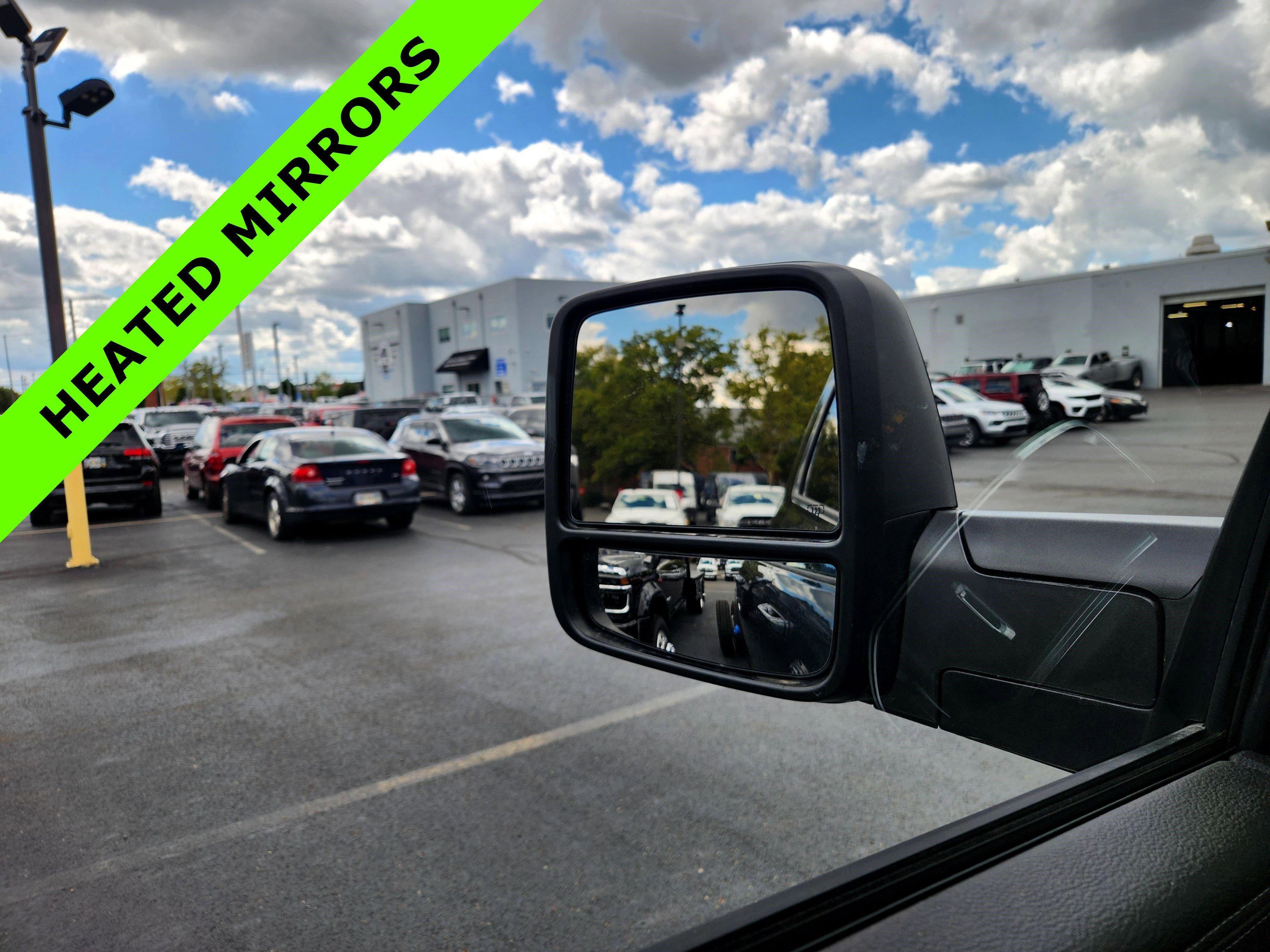 New 2026 RAM 4500 4x4 Crew Cab DRW w/ Laramie Trim Package image 12