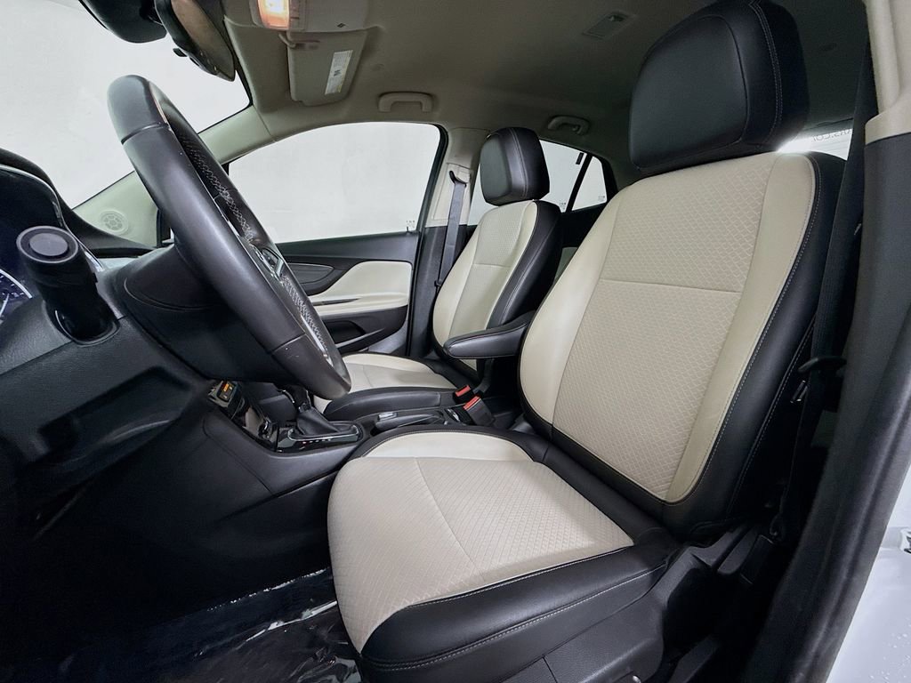 Used 2019 Buick Encore Preferred image 10