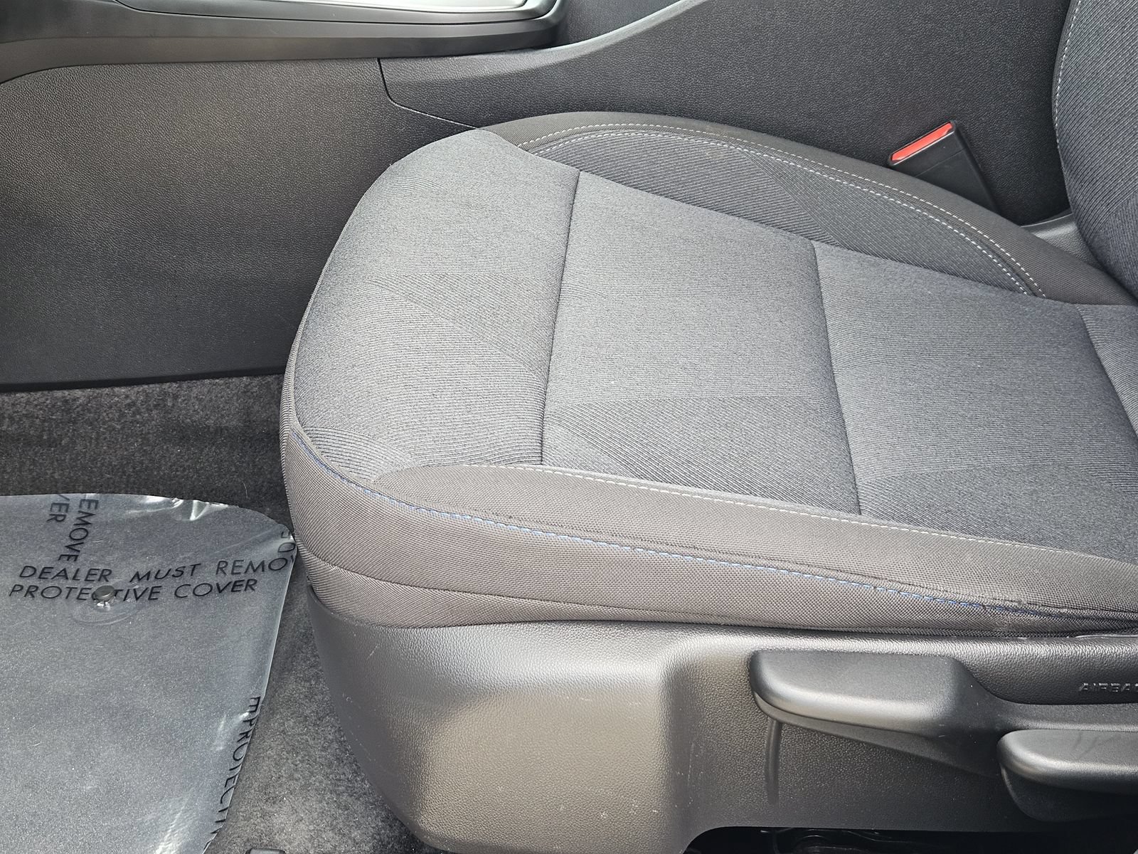Certified 2025 Chevrolet Trax LS FWD image 28