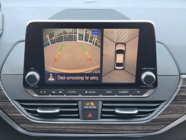 Used 2020 Nissan Altima 2.0 Platinum FWD image 20