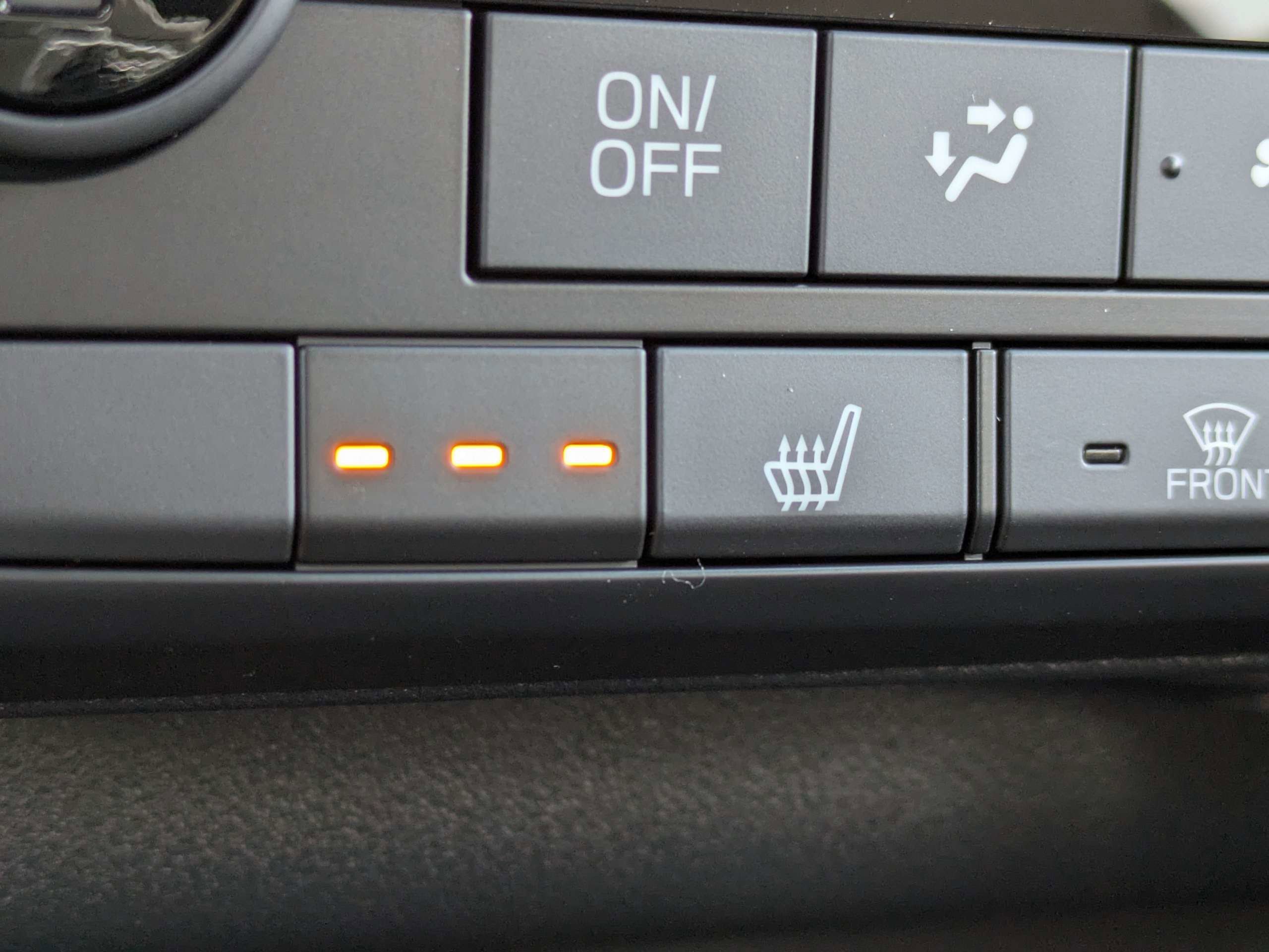 Certified 2026 Subaru Outback Premium w/ Premium/Limited Plus Package image 28