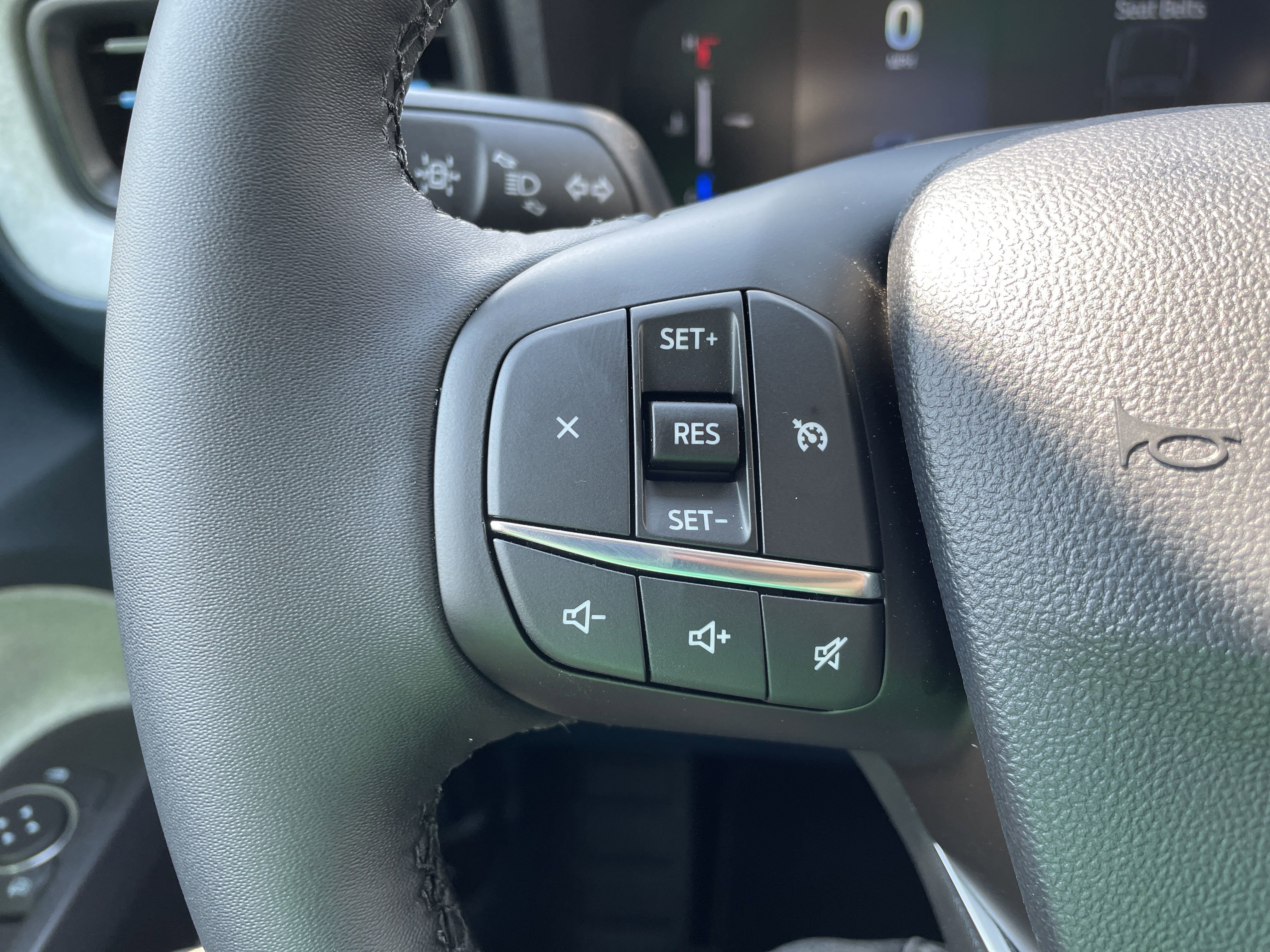 New 2025 Ford Maverick XLT w/ XLT Luxury Package image 18