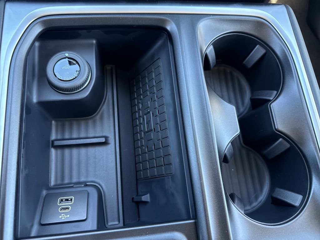 New 2025 Ford Expedition Max Active image 32