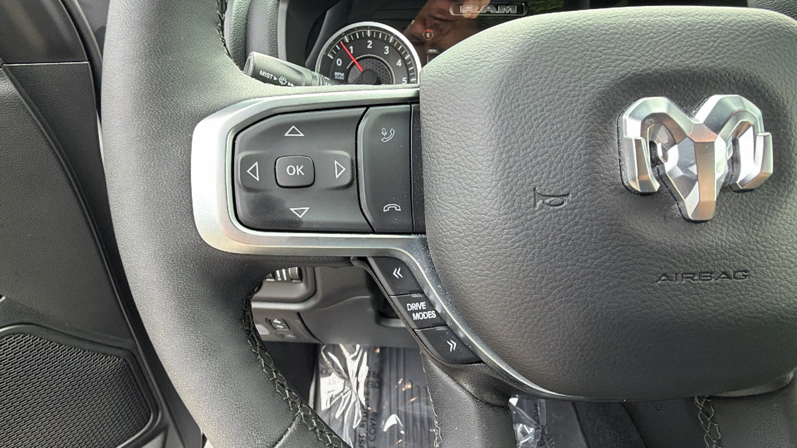 Used 2025 RAM 1500 Big Horn AWD/4WD image 27