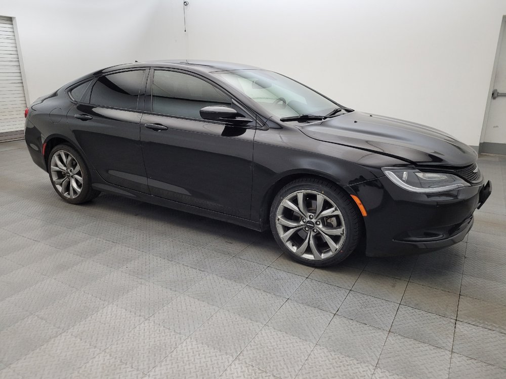 Used 2015 Chrysler 200 S w/ Navigation & Sound Group I FWD image 11