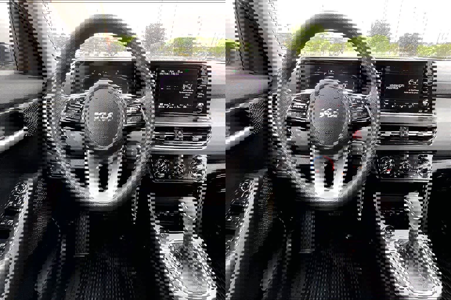 Certified 2024 Kia Seltos LX image 14