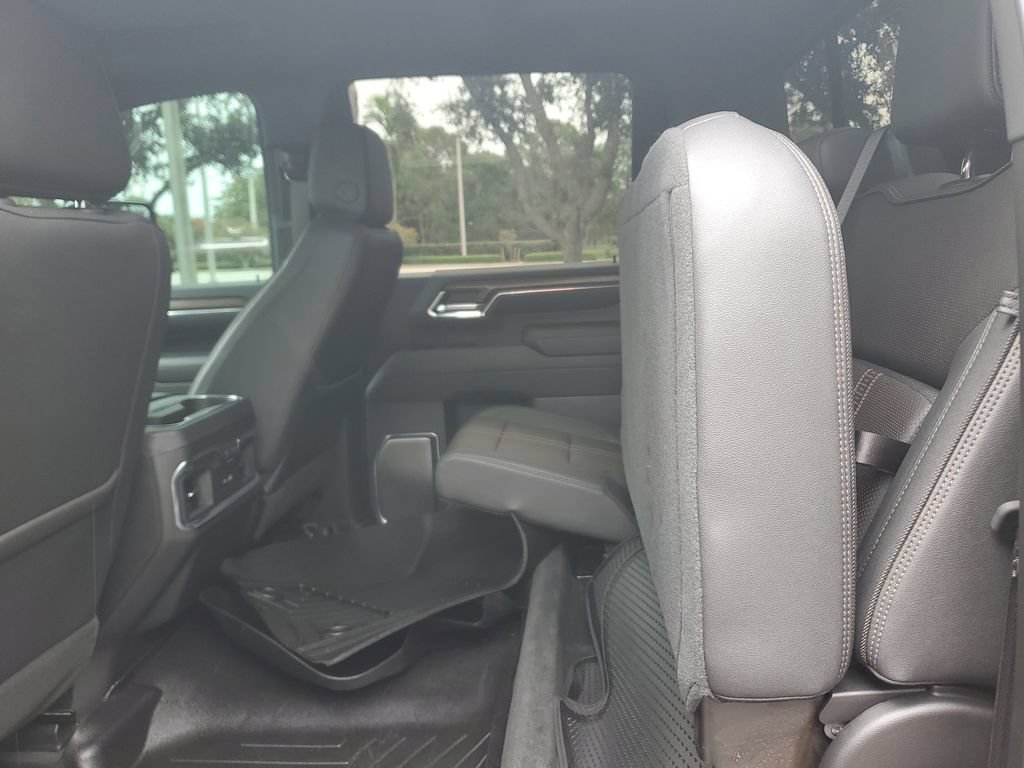 Certified 2024 Chevrolet Silverado 2500 High Country w/ Technology Package AWD/4WD image 14