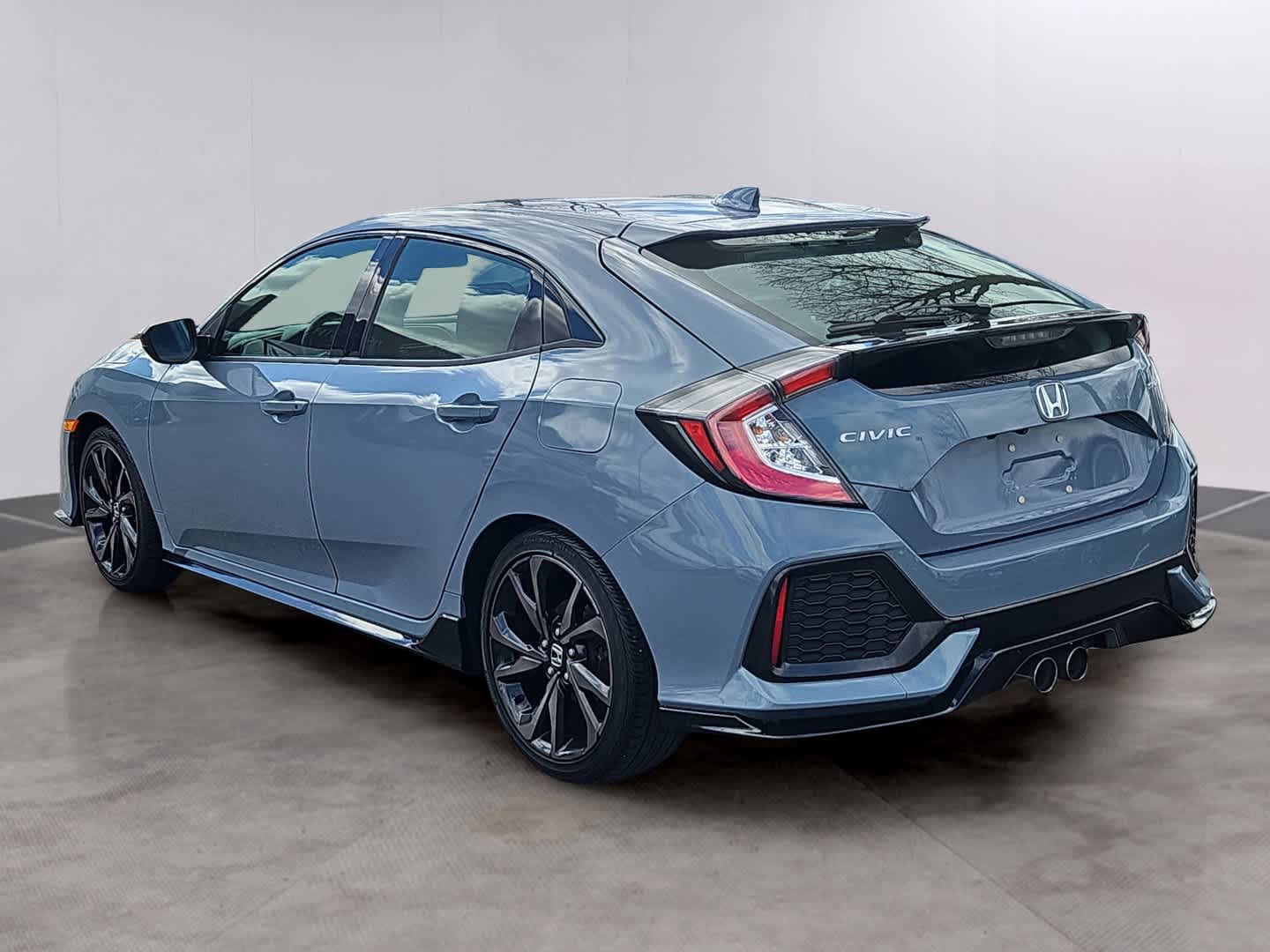 Used 2018 Honda Civic Sport image 6