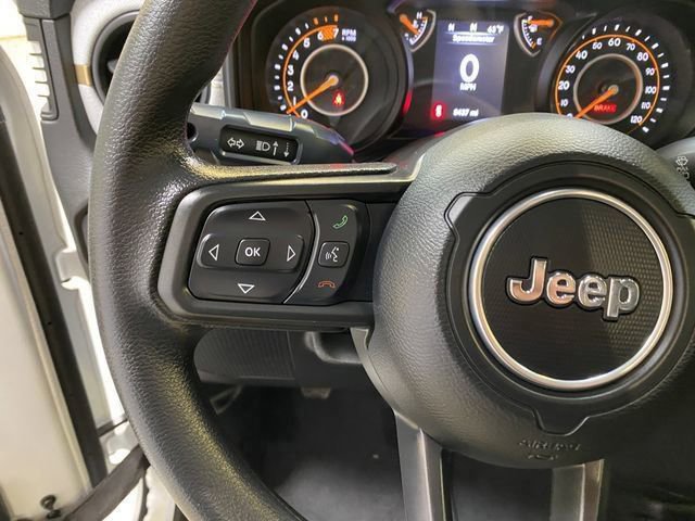 Used 2025 Jeep Wrangler Sport image 32