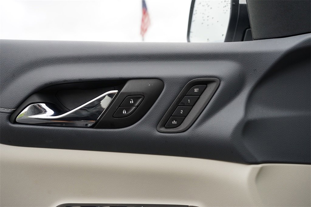 Used 2023 GMC Acadia Denali w/ Denali Ultimate Package image 21