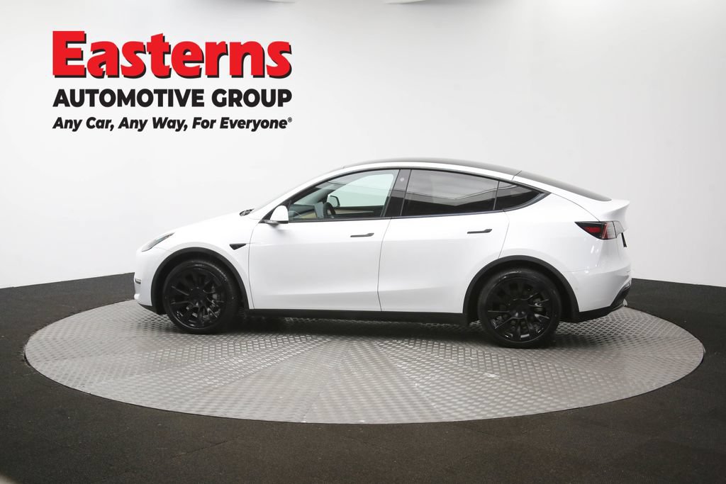 Used 2022 Tesla Model Y Long Range AWD/4WD image 54