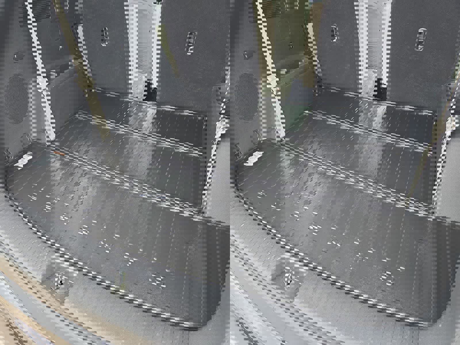 Certified 2023 Kia Sorento SX image 34