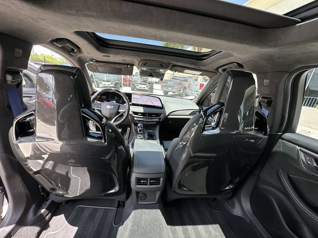 Certified 2026 Cadillac CT5 V Blackwing w/ Deep Ocean Appearance Package RWD image 32