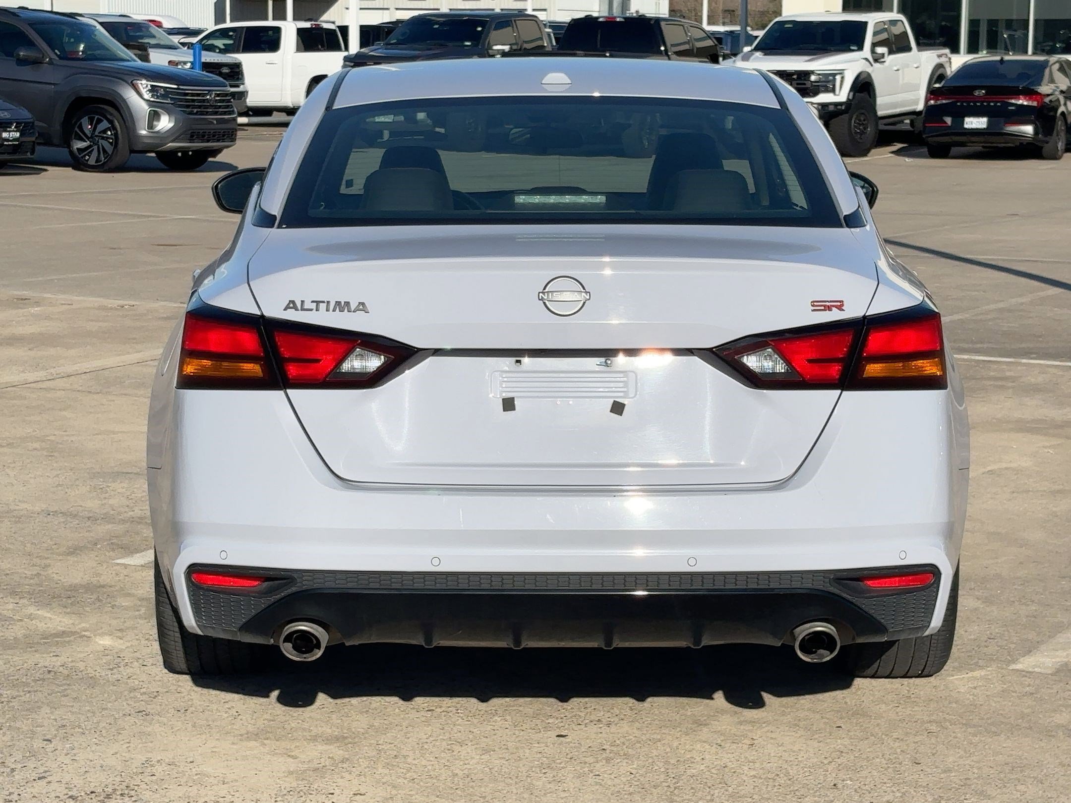 Used 2024 Nissan Altima 2.5 SR image 5