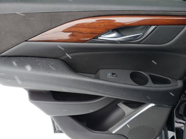 Used 2017 Cadillac Escalade 4WD image 15