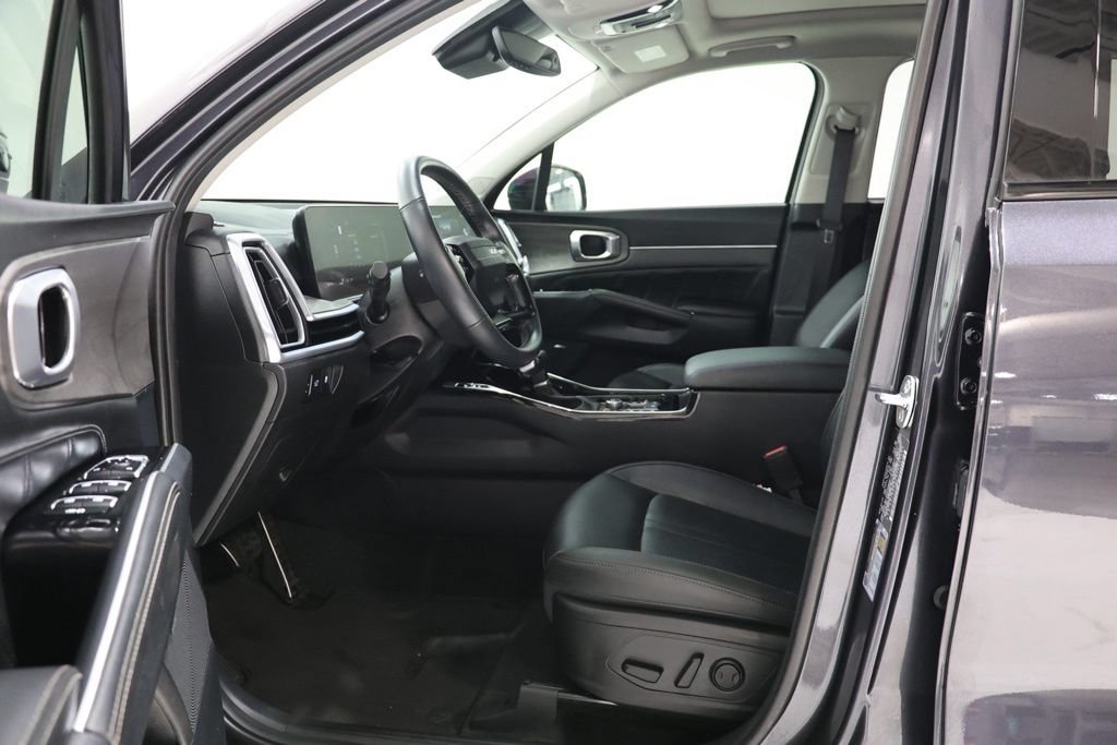 Used 2026 Kia Sorento SX AWD/4WD image 18