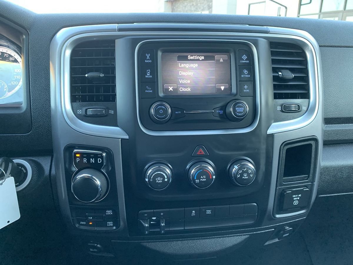 Used 2022 RAM 1500 Classic SLT image 22