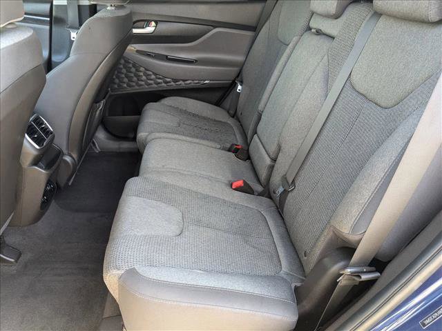 Used 2020 Hyundai Santa Fe SE image 17