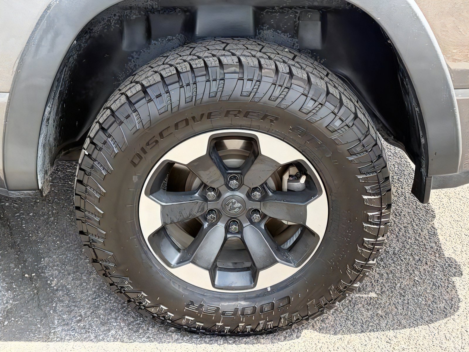 Used 2019 RAM 1500 Rebel w/ Rebel Level 2 Equipment Group AWD/4WD image 9
