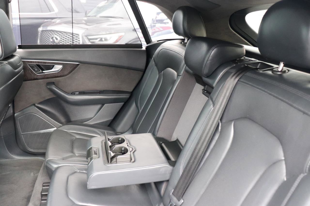Used 2019 Audi Q8 Prestige image 27