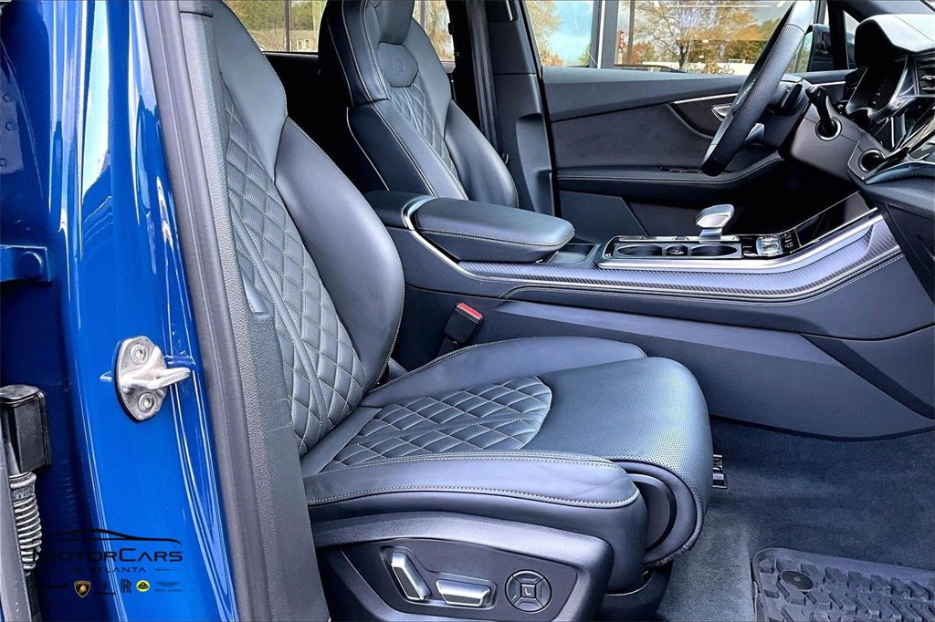 Used 2025 Audi SQ7 Prestige image 9