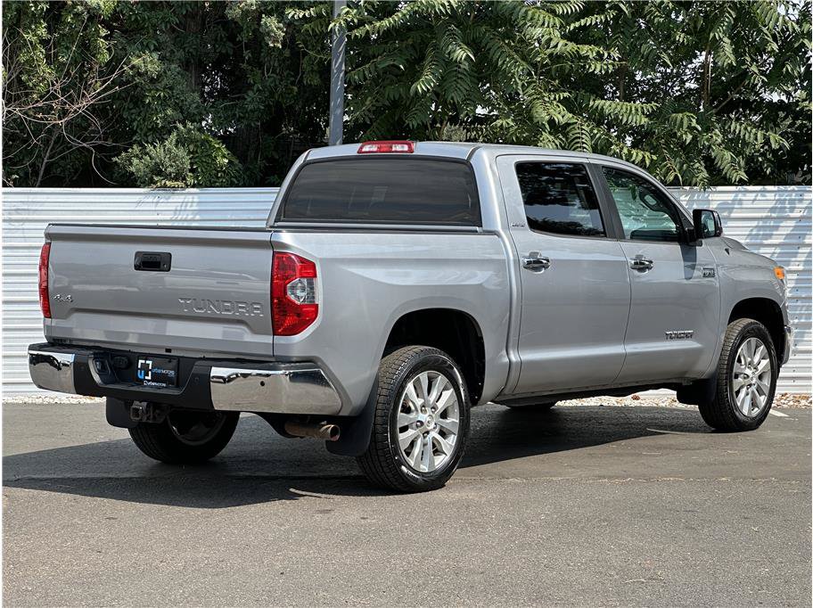 Used 2014 Toyota Tundra Limited w/ Limited Premium Package AWD/4WD image 10