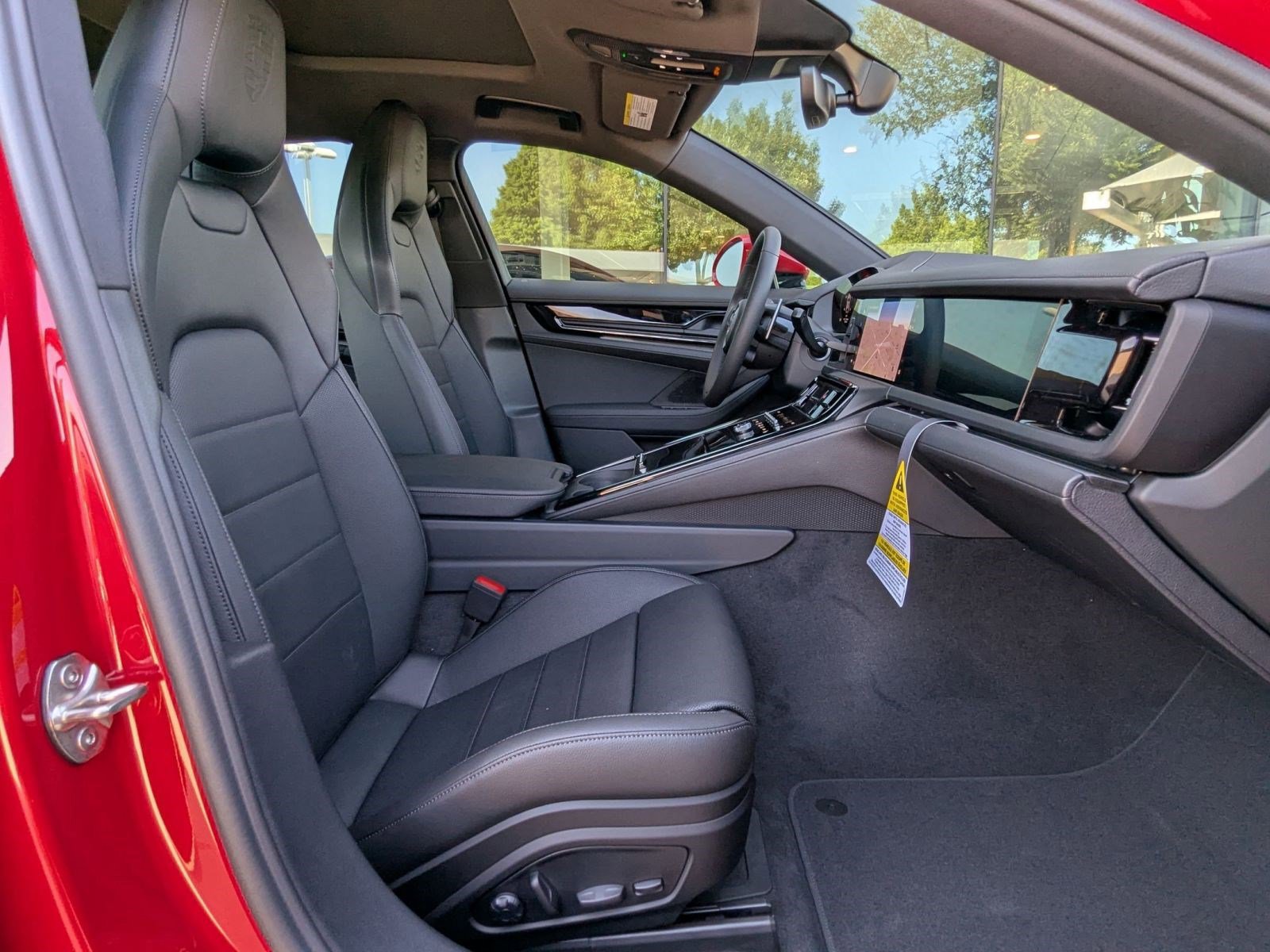 New 2025 Porsche Panamera image 24