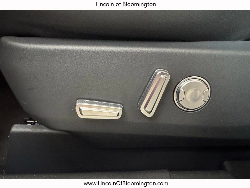 New 2024 Lincoln Nautilus Reserve w/ Equipment Group 202A image 65