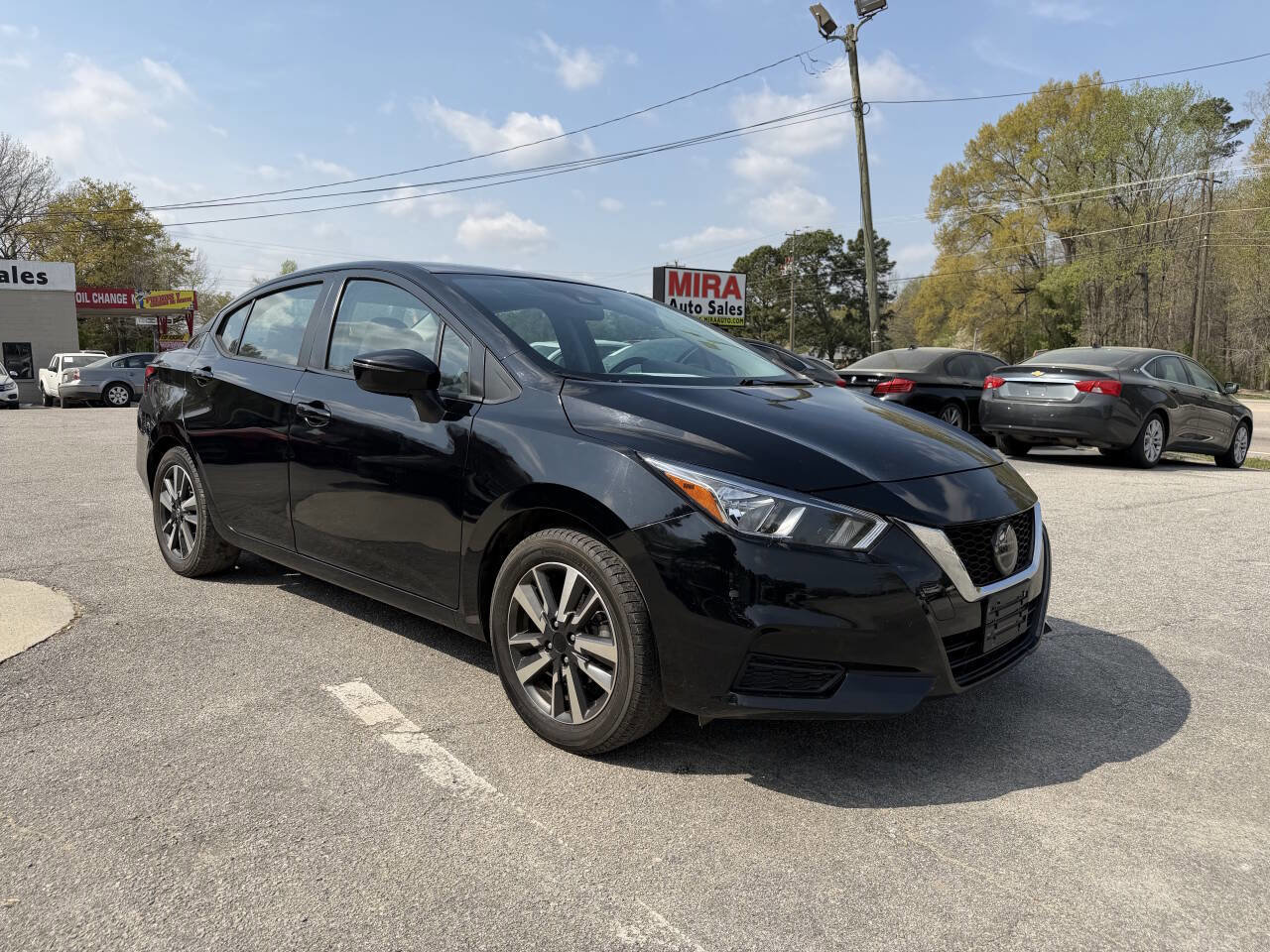 Used 2021 Nissan Versa SV image 8