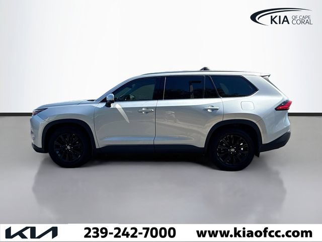 Used 2024 Toyota Grand Highlander AWD image 4