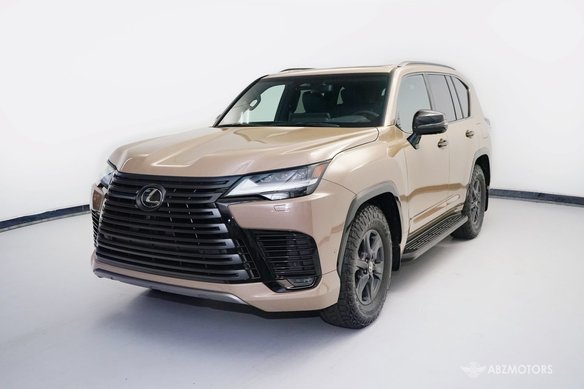 Used 2026 Lexus LX 700h Overtrail AWD/4WD image 2