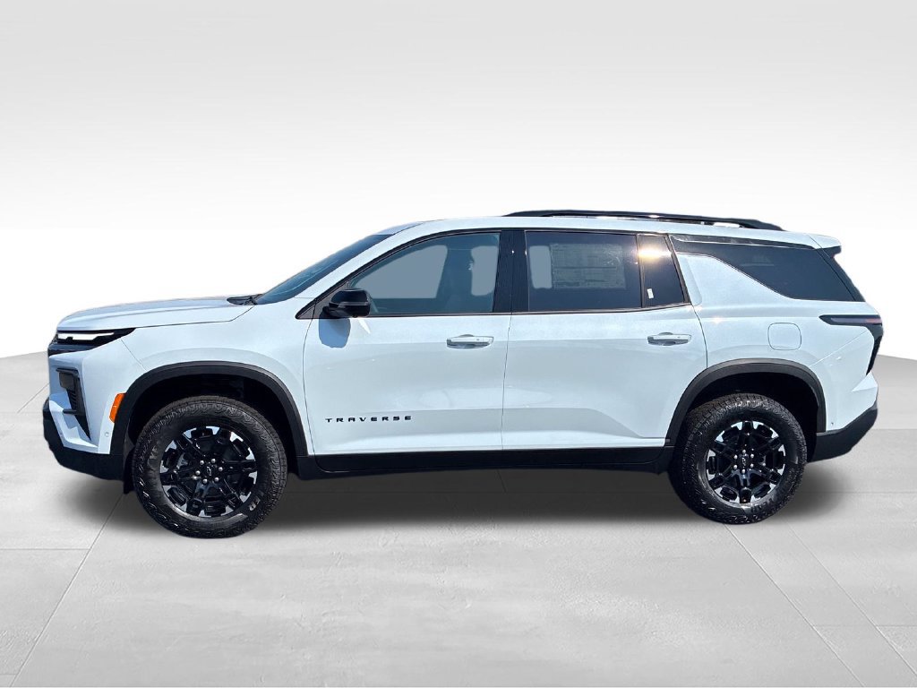 New 2027 Chevrolet Traverse Z71 w/ Enhanced Driving Package AWD/4WD image 2