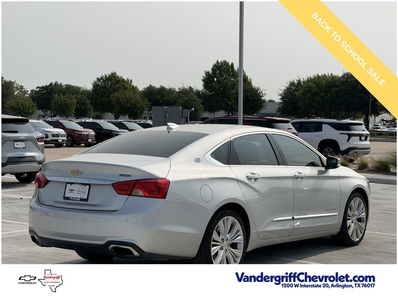 Used 2018 Chevrolet Impala Premier w/ Premier Confidence Package FWD image 4