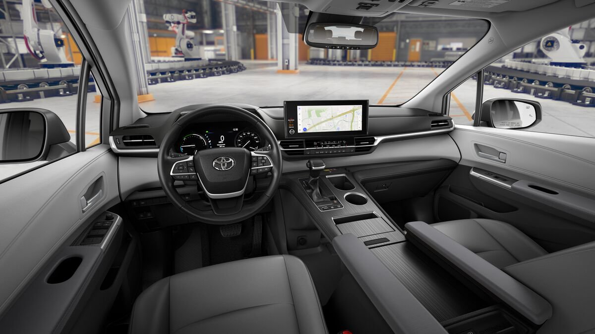 New 2026 Toyota Sienna XLE AWD/4WD image 19
