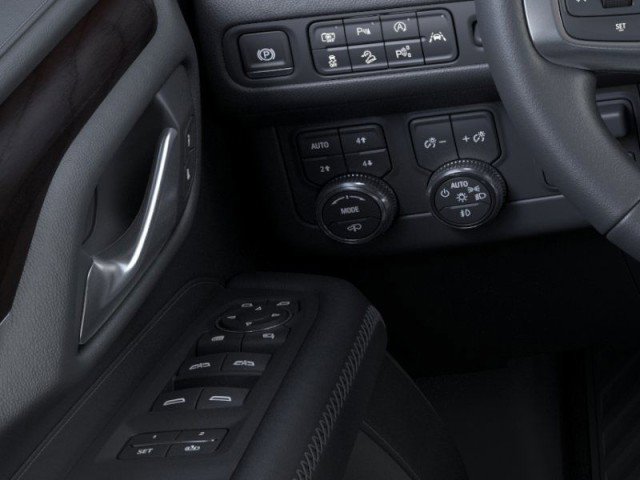 New 2025 Mercedes-Benz C 43 AMG 4MATIC Sedan image 50