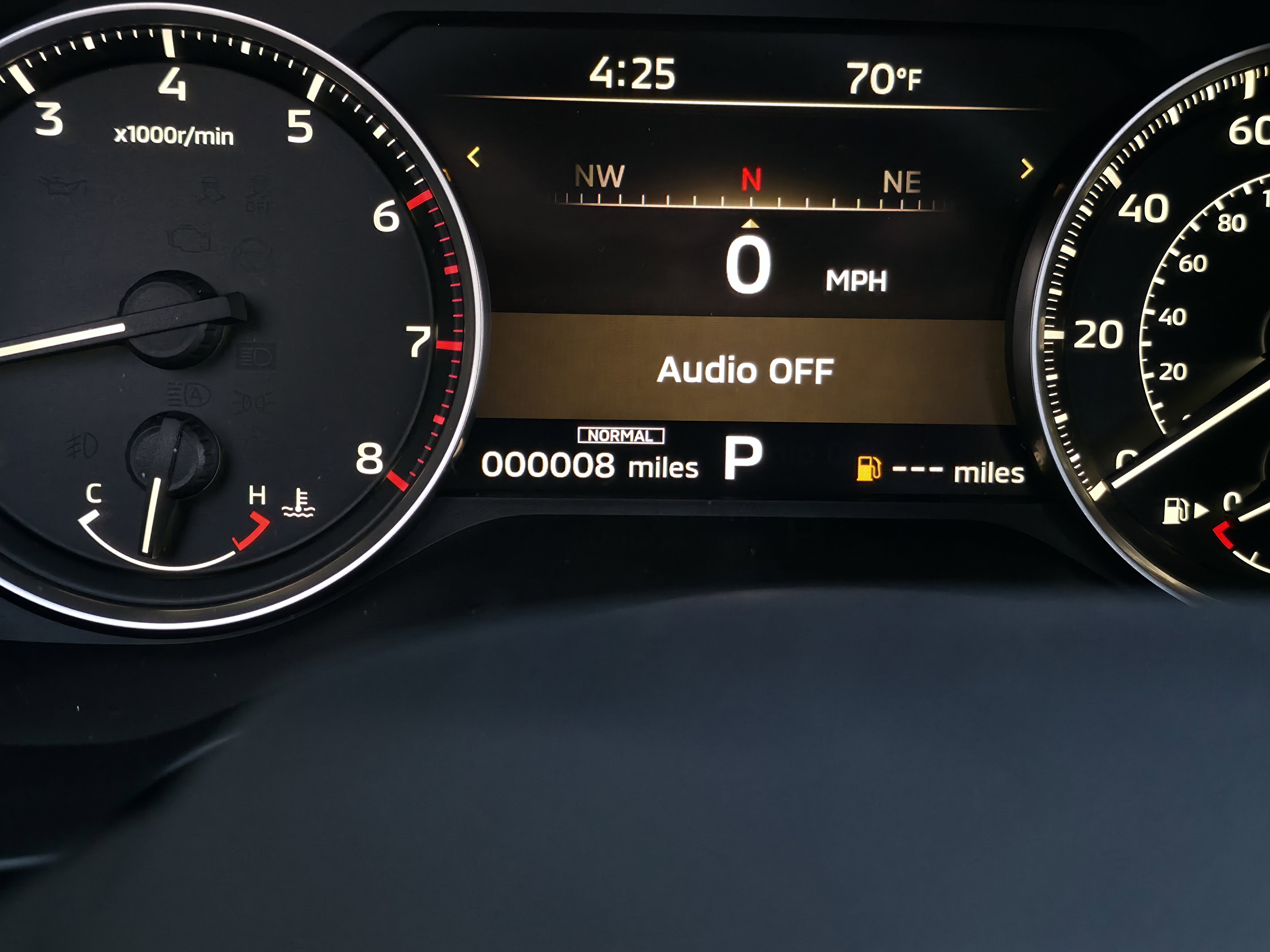 New 2025 Mitsubishi Outlander SE image 16