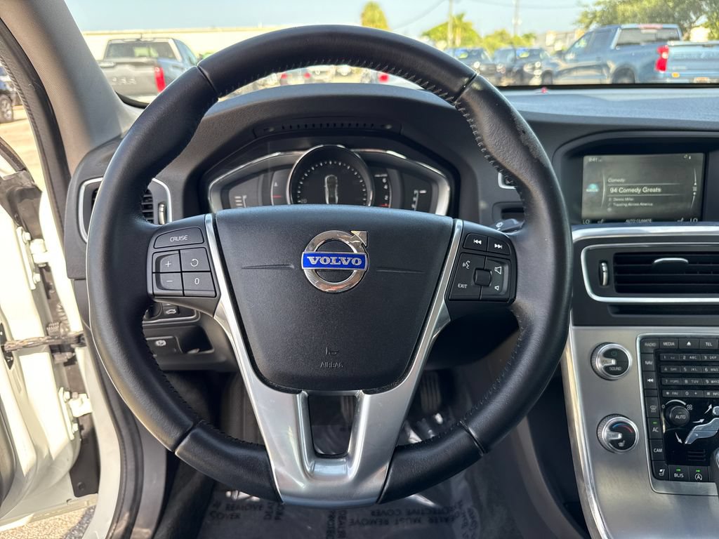 Used 2017 Volvo S60 T5 Dynamic w/ Vision Package AWD/4WD image 13