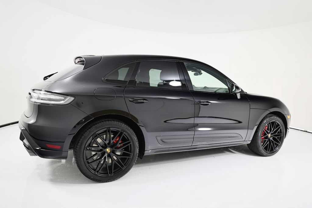 New 2026 Porsche Macan GTS AWD/4WD image 7