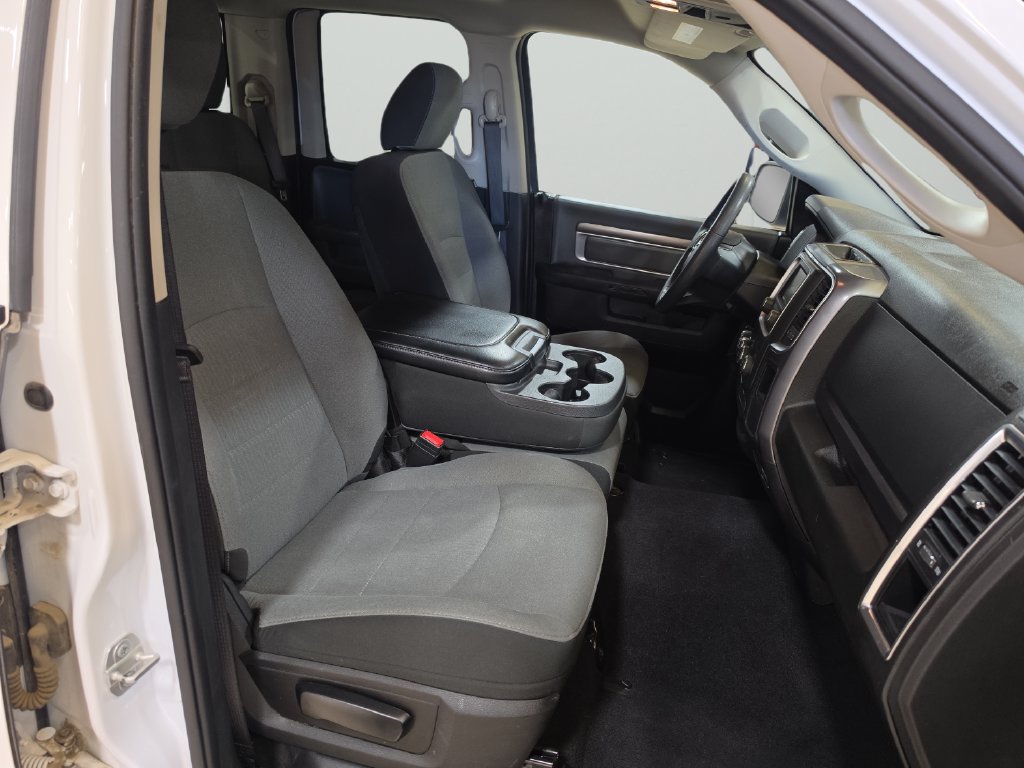 Certified 2024 RAM 1500 Classic SLT AWD/4WD image 16