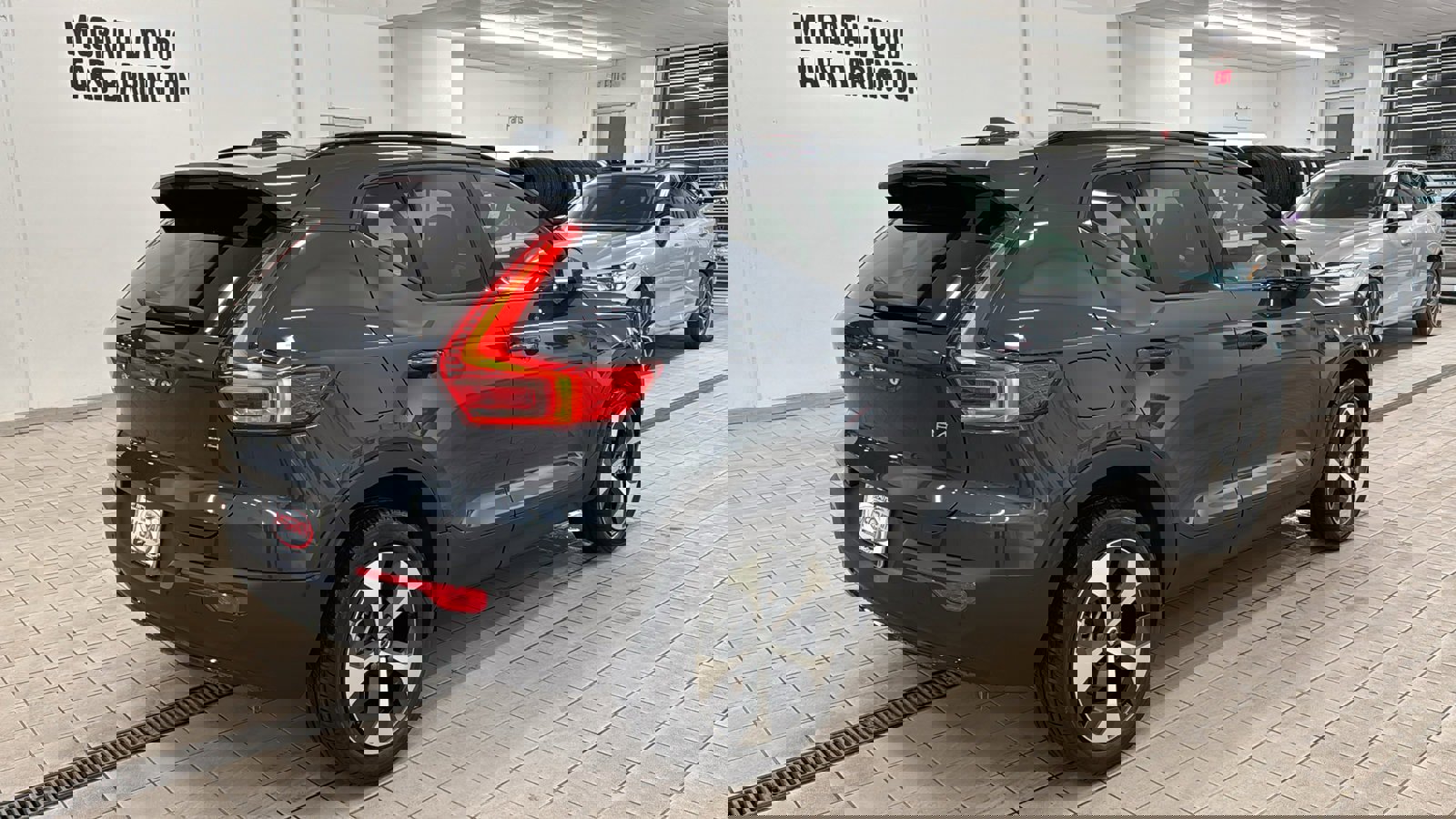 Used 2026 Volvo XC40 B4 Plus w/ Climate Package image 5